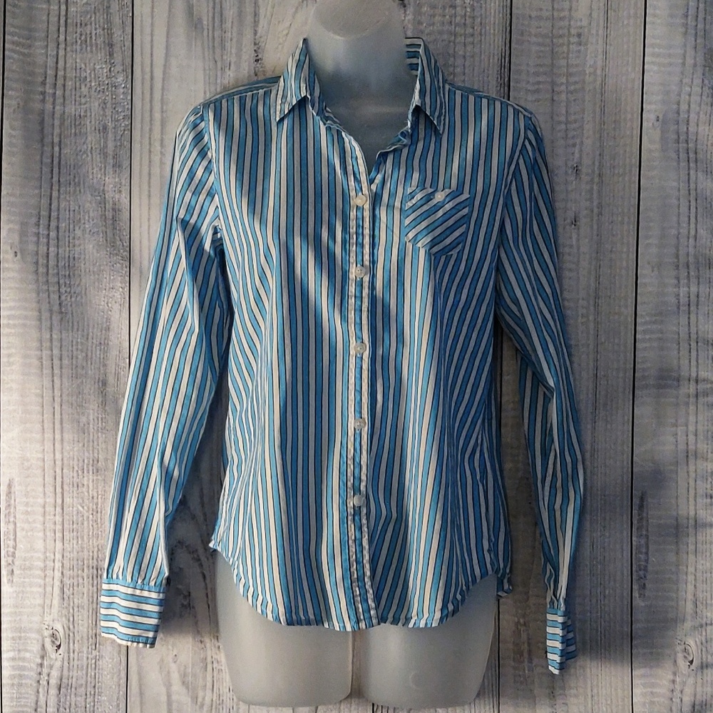 American Eagle Button Up EUC